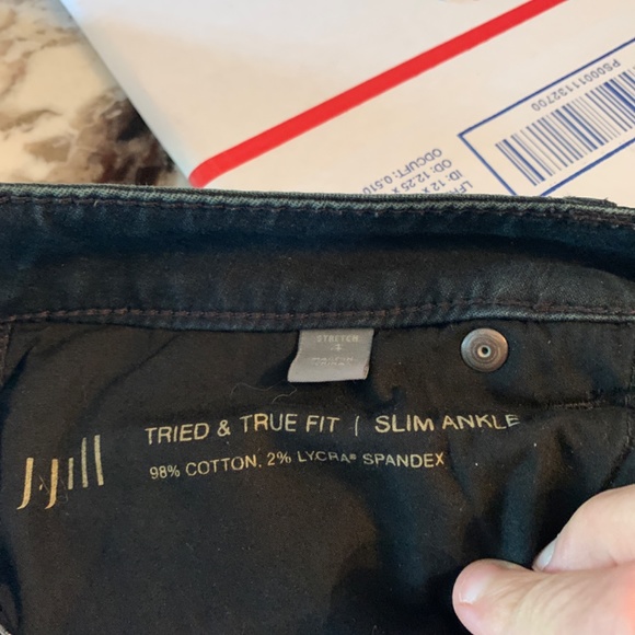 J jill tried and true fit slim ankle jeans in black. Worn maybe 6x? - Picture 3 of 4